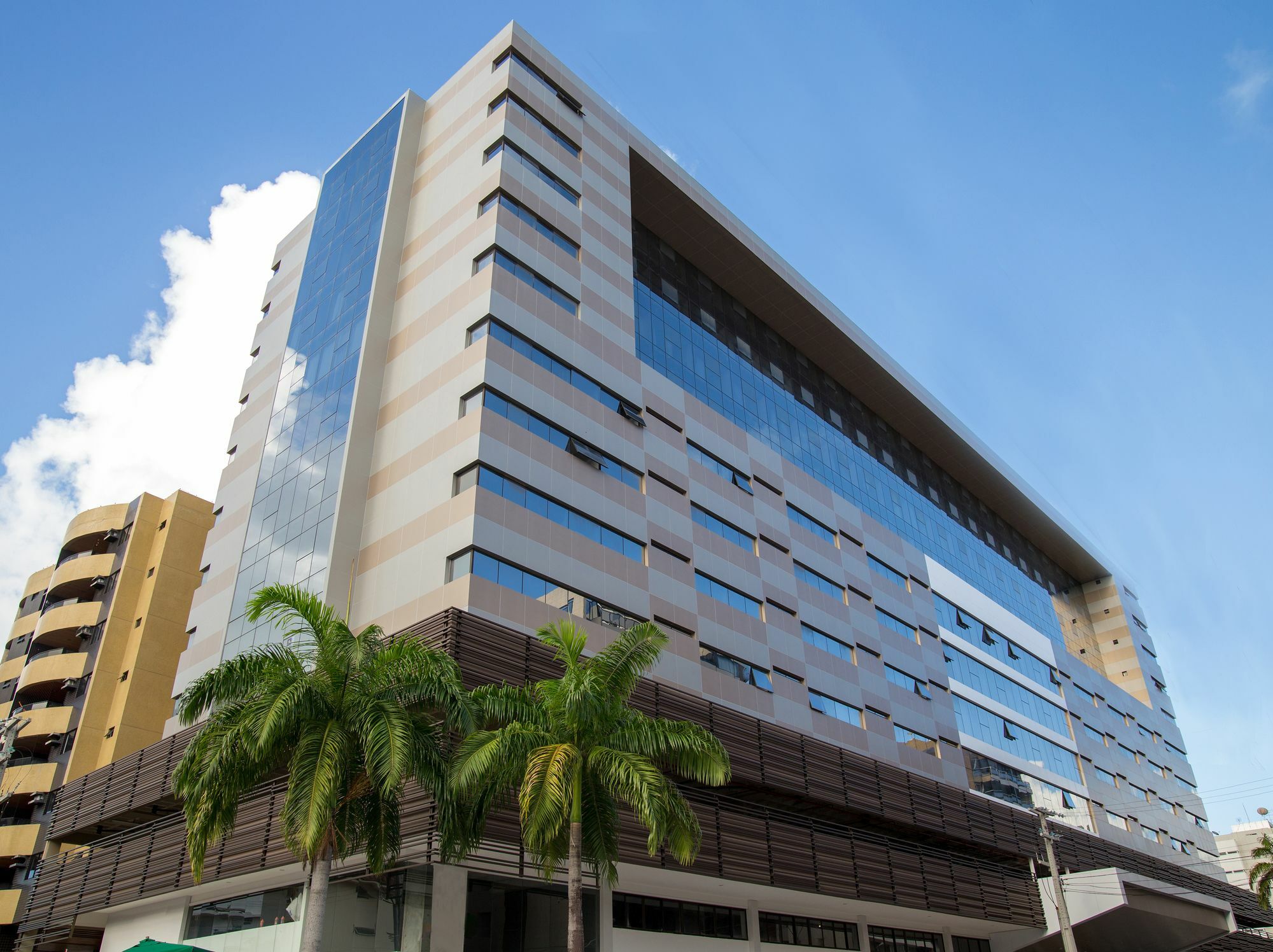 Soft Inn Maceio Ponta Verde Екстериор снимка
